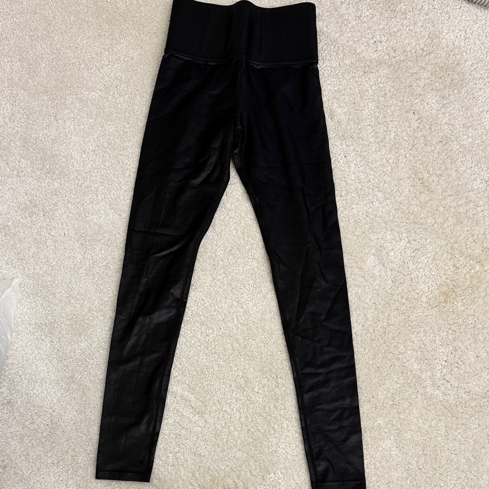 Carbon38 black high waisted wide Leggings. Size xs
